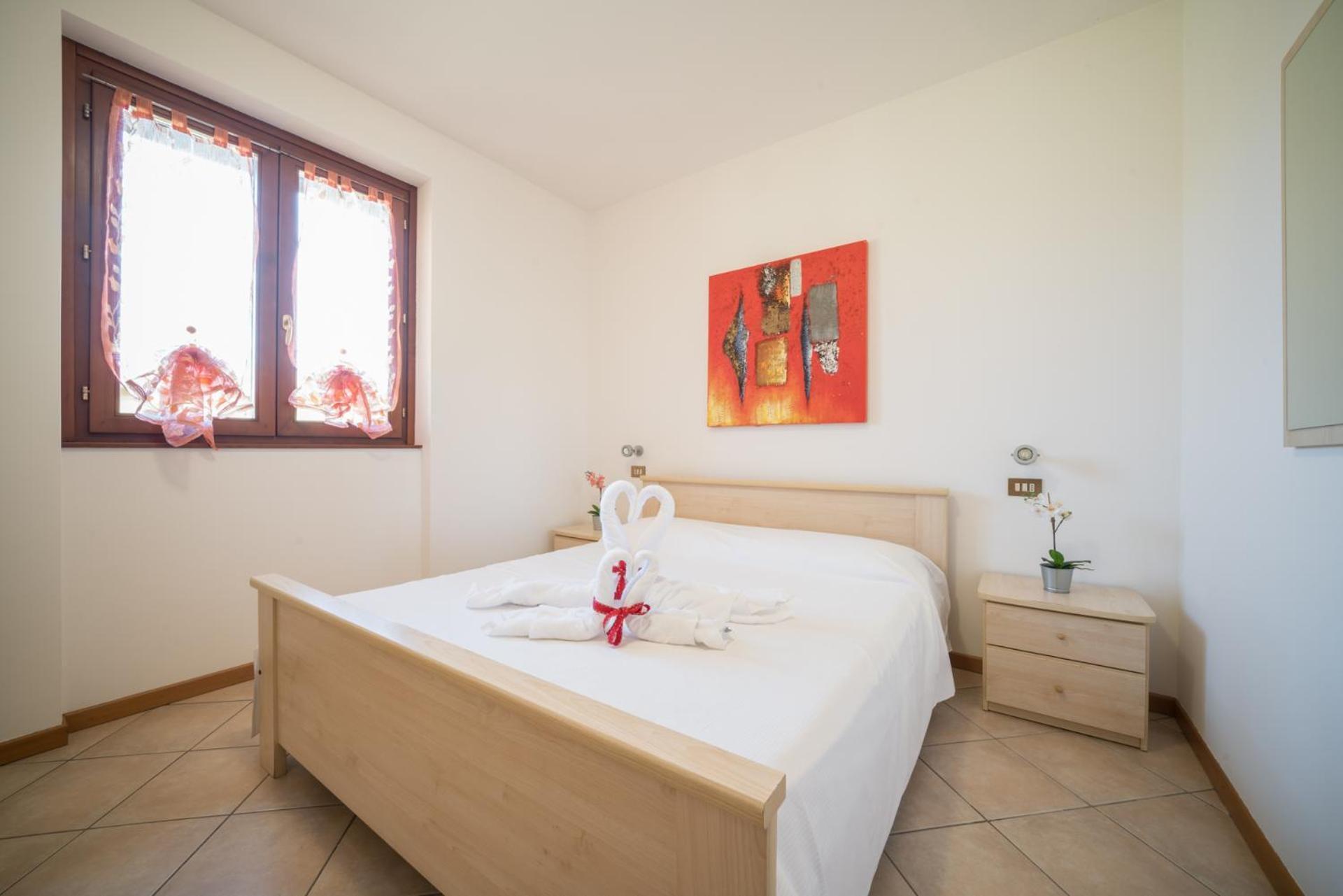 Gardappartamenti - Cascinale With Terrace Desenzano del Garda Exterior foto