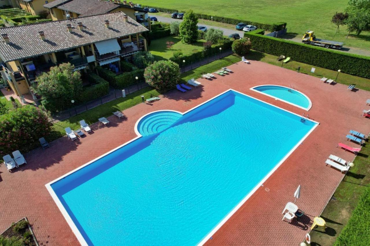 Gardappartamenti - Cascinale With Terrace Desenzano del Garda Exterior foto